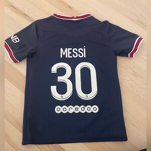Messi PSG jersey. Youth medium (24)